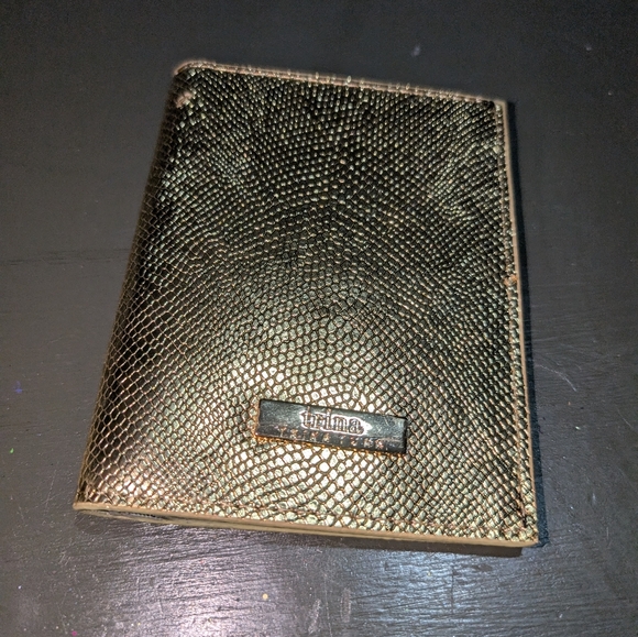 Trina Turk Gold Textured Wallet NWOT 8 Card Slot And 3 Big Side Slots 5.5*9inch - Picture 1 of 4